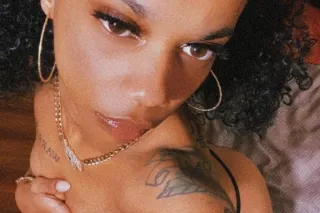 let me make your wildest dreams, a reality😈🤫 LAST NIGHT IN TOWN🥰💦 - Image 3