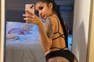 ✨Estreya✨ Lets fufill your wildest fantasy and Classy w/ a tight kitty - Image 5