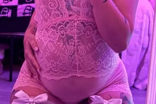 Ally baby back for a fun time 💓TEXT for a surprise 😘 - Image 3