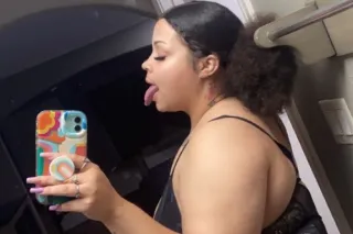 New in TOWN ꧁ 🦋✨️ 𝒑𝒓𝒆𝒕𝒕𝒚 𝒍𝒊𝒈𝒉𝒕𝒔𝒌𝒊𝒏 𝒇𝒓𝒆𝒂𝒌 🦋✨️ ꧂ ✧𝓒𝓾𝓶 𝓢𝓮𝓮 𝓜𝓮 & 𝓛𝓮𝓽𝓼 𝓟𝓵𝓪𝔂✧ - Image 1