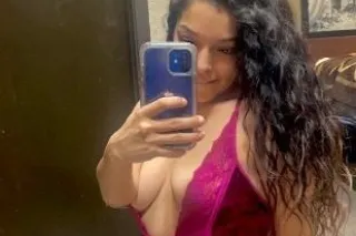 Fav girl Fiji 💦🫦 - Image 5