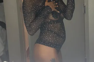 slimthick🤪😩 - Image 1